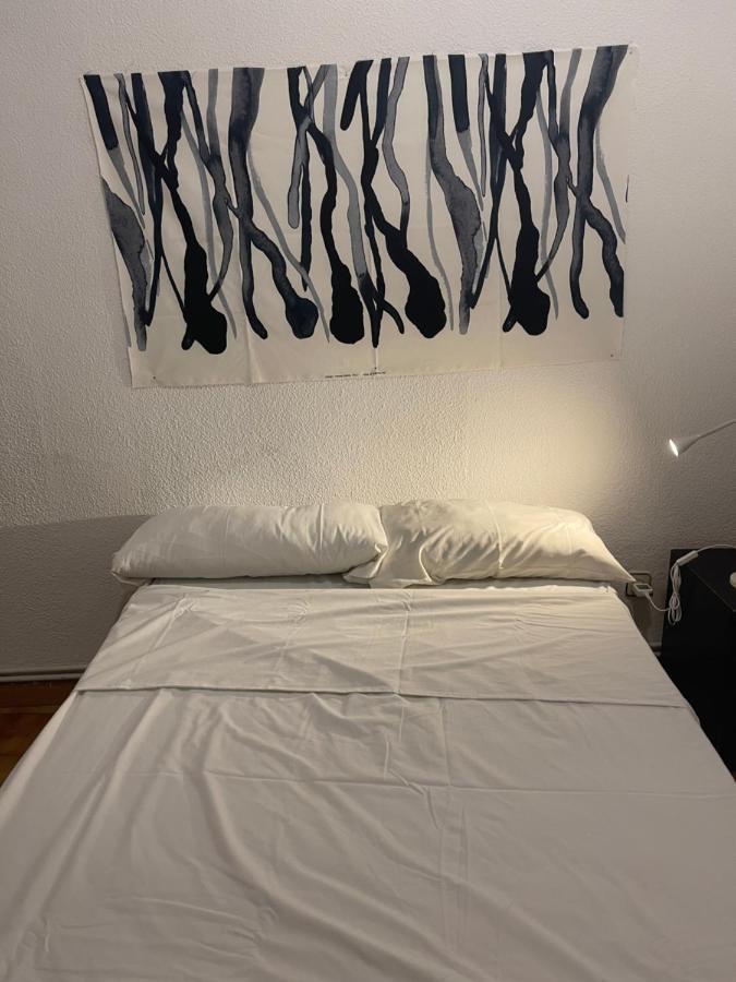 Leon Habitaciones Madrid Dış mekan fotoğraf